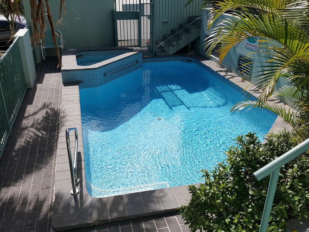 Emerald Sands Holiday Apartments Surfers Paradise Eksteriør bilde